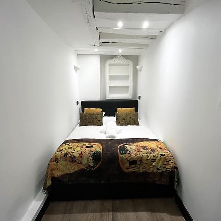 דירות פריז Urban Flat 175 - Loft St Denis מראה חיצוני תמונה
